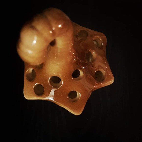 Vintage Ceramic Umbrella Vase or Pencil Holder (1982) - Picture 5 of 10